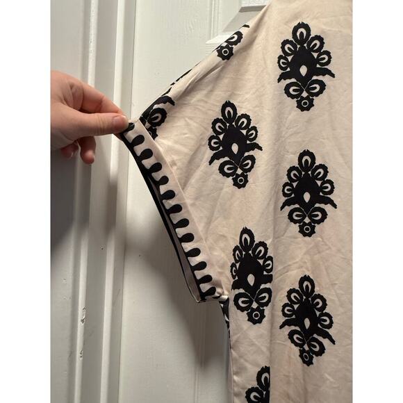 SHEIN BOHO Short Sleeve V-Neck Printed Blouse - Picture 2 of 5